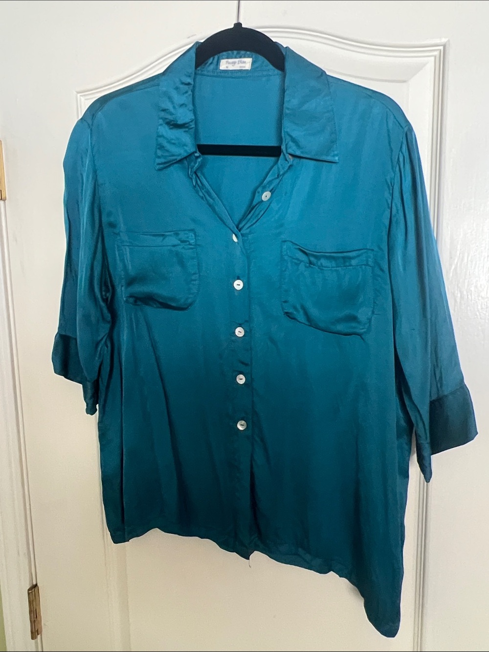 Silky Teal Button-Down Shirt with Chest Pockets - Women's Top